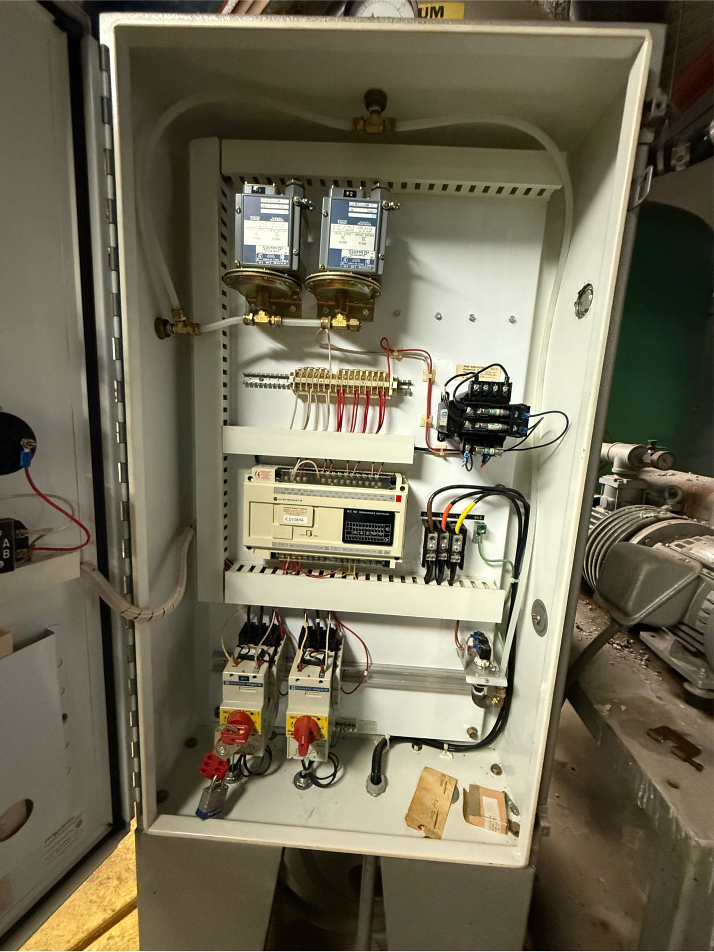 Busch Vacuum Pump DBCD-317 20.6A 3PH  460V (SKU: 110515)