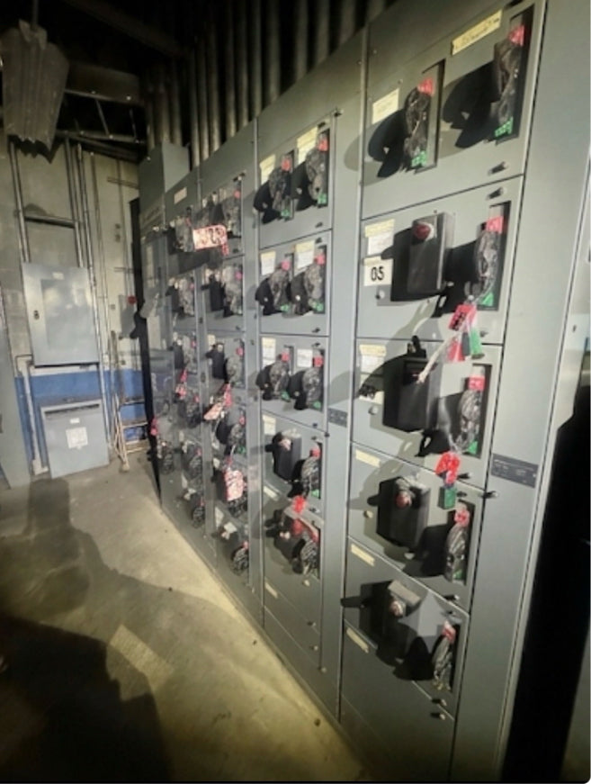 Allen-Bradley 2100 Centerline 5-Section MCC Lineup - 600V 800A - Multi-Bucket Array