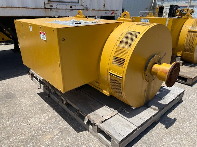 Good Used Kato 1050KW Generator End - DPC1235