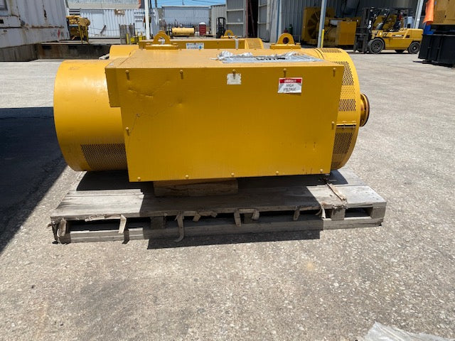 Good Used Kato 1050KW Generator End - DPC1235