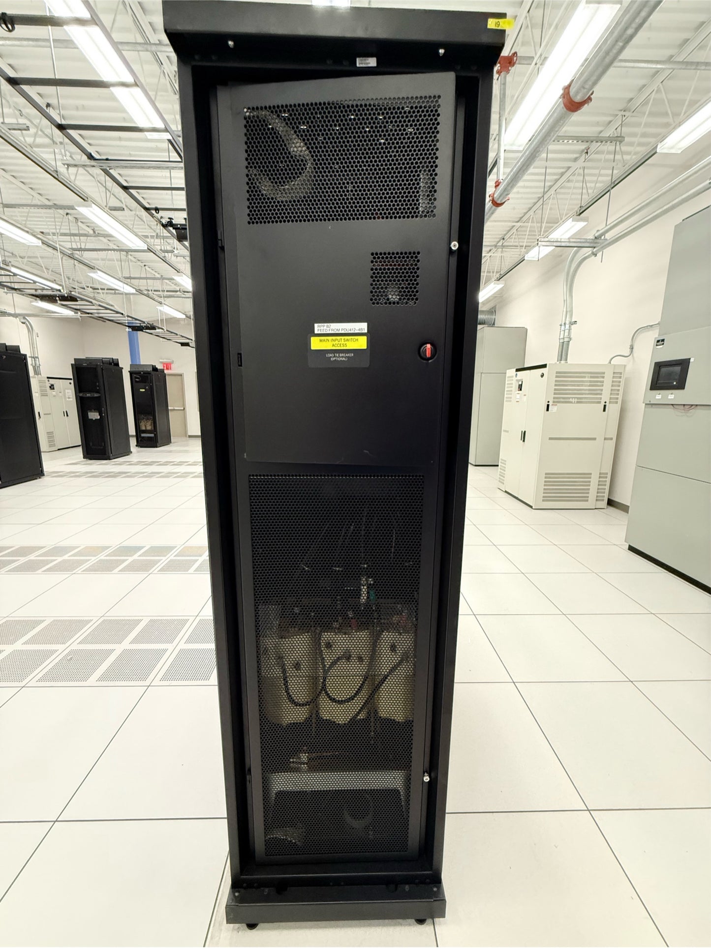 APC PDU OG-PD60F6FK1 60KVA 225A Main 480x208/120 PD60F6FK1 (SKU: 111102)