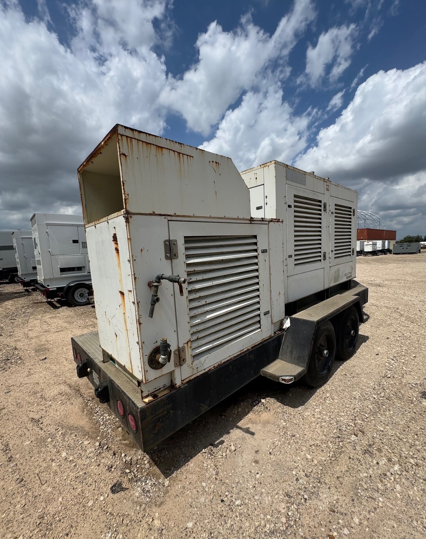 AS-IS 180KW KD200V MQ Volvo Penta Generator Set Trailer & On Board Air Compressor ALL
