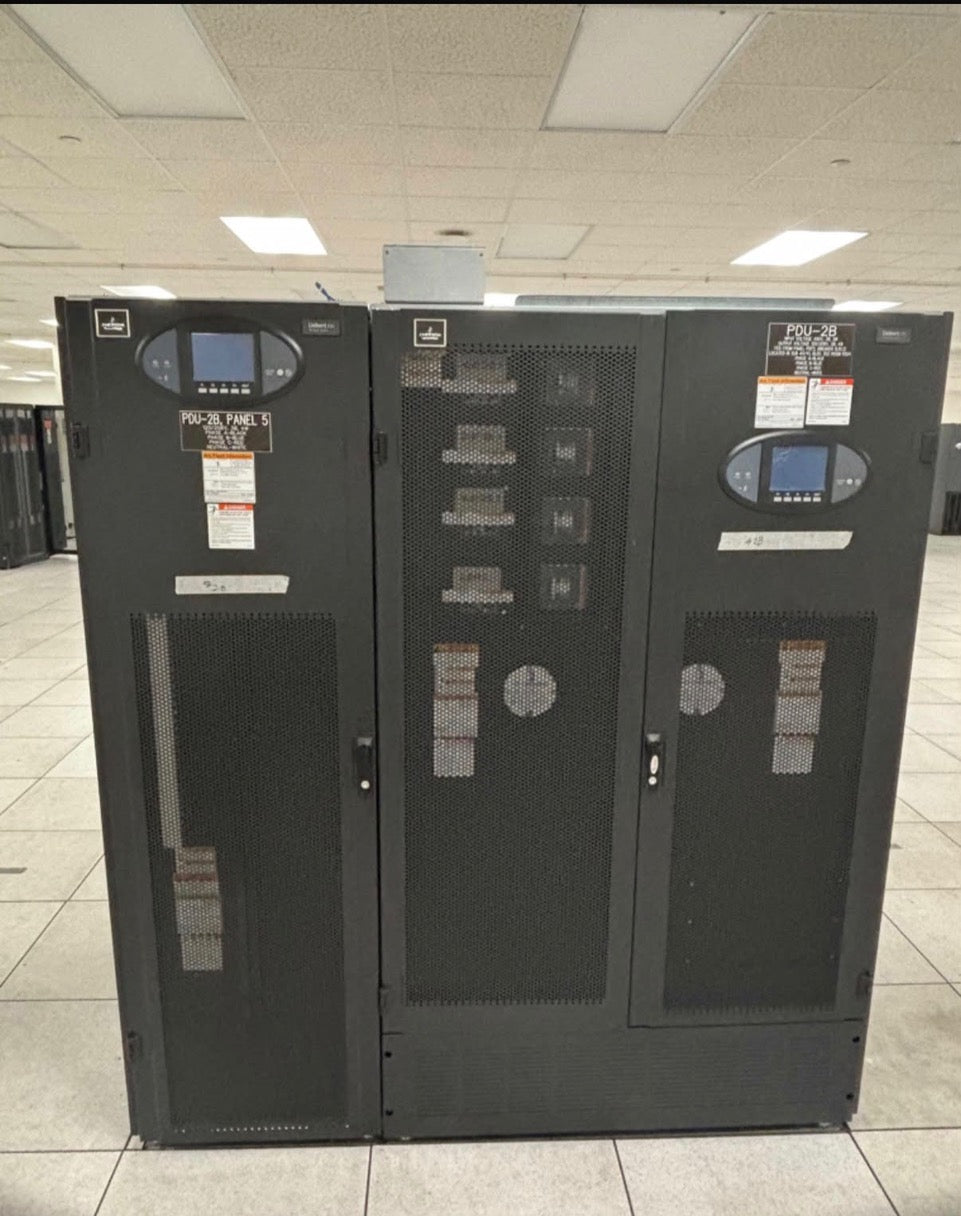 Liebert FPC Power Distribution Center Double Sided - Model FPA22C417MS7423 - 480V/208V (Sku:116333)