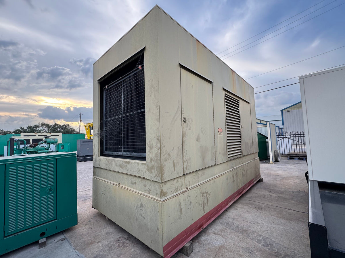Low Hour Cummins QST30 750KW Diesel Generator Set - DPC1082