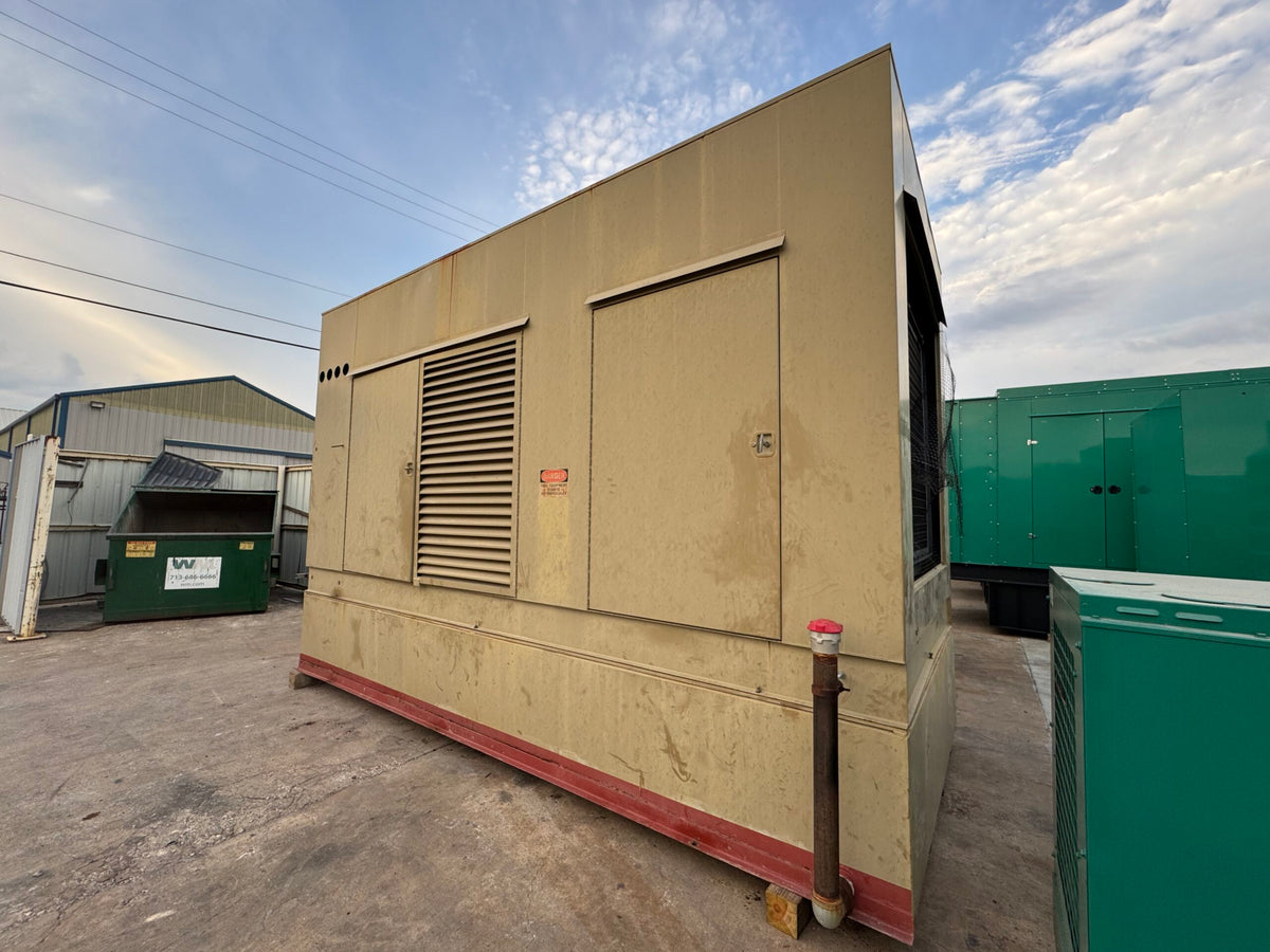 Low Hour Cummins QST30 750KW Diesel Generator Set - DPC1082