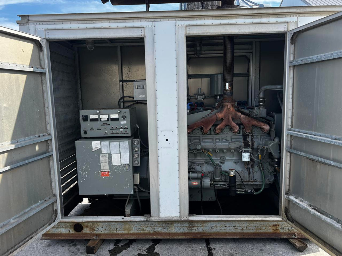 Cummins 148kW Natural Gas Generator Set G855 Engine 1992 1720H