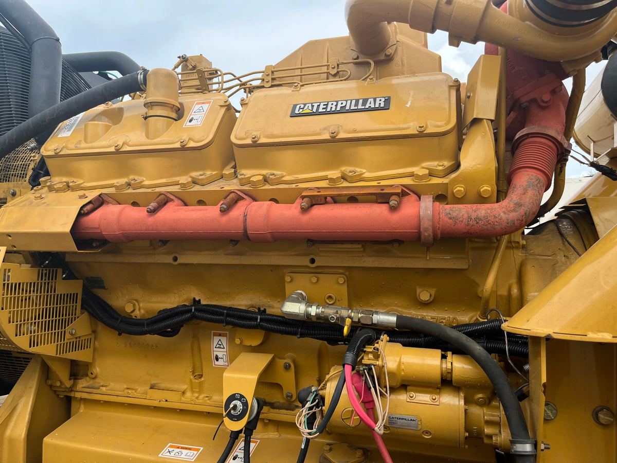 600KW Caterpillar 3412C  Diesel Generator Set 277/480  415hrs