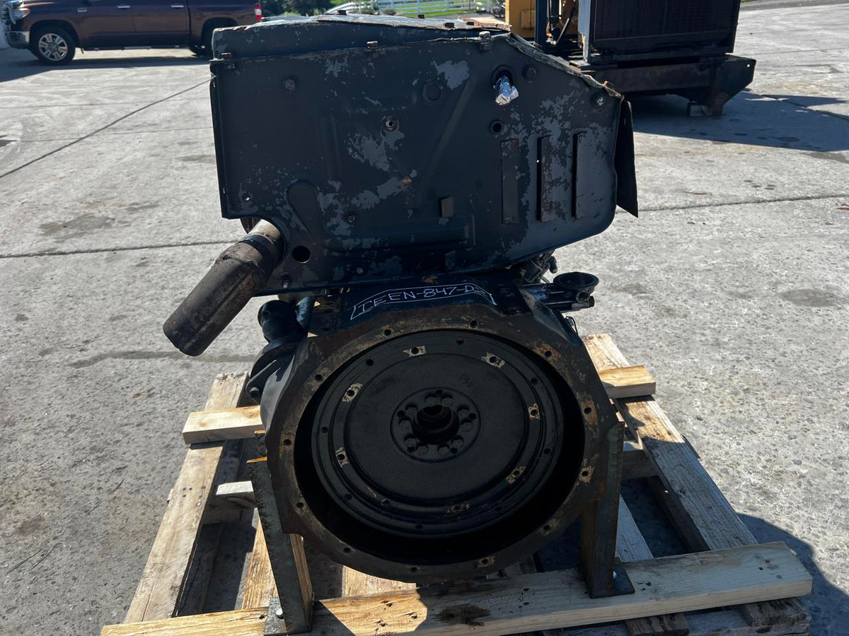 Deutz BF4L913 Turbo Diesel Engine Industrial Fan Housing Broken, Test Runs Good - DSLP1455