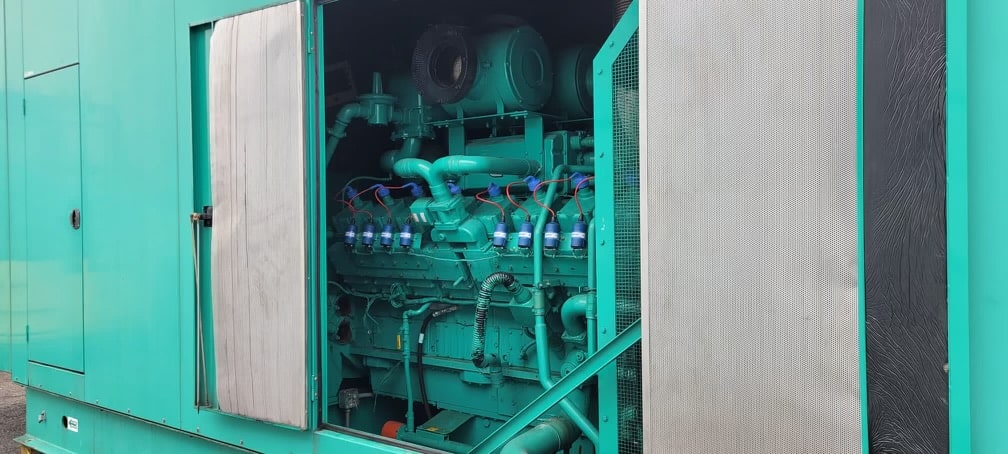 Rebuilt Cummins GTA50 650KW Natural Gas Generator Set - DPC1195