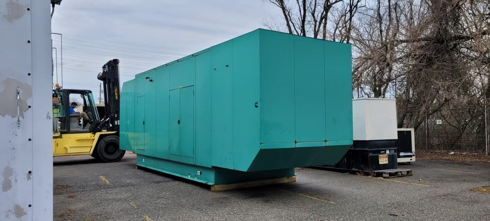 Rebuilt Cummins GTA50 650KW Natural Gas Generator Set - DPC1195