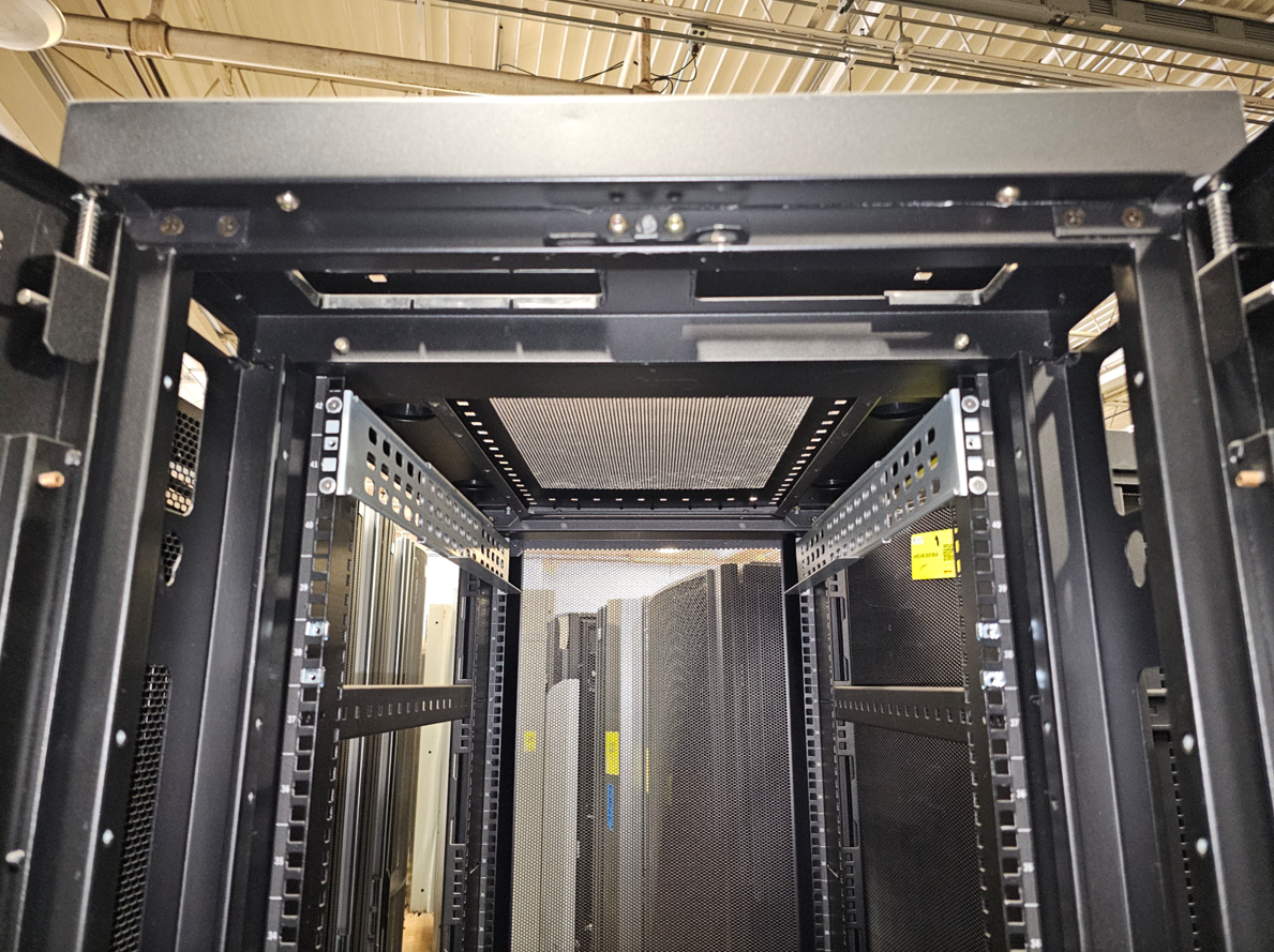 42U APC Server Rack Doors & Wheel (S6LLST2103)