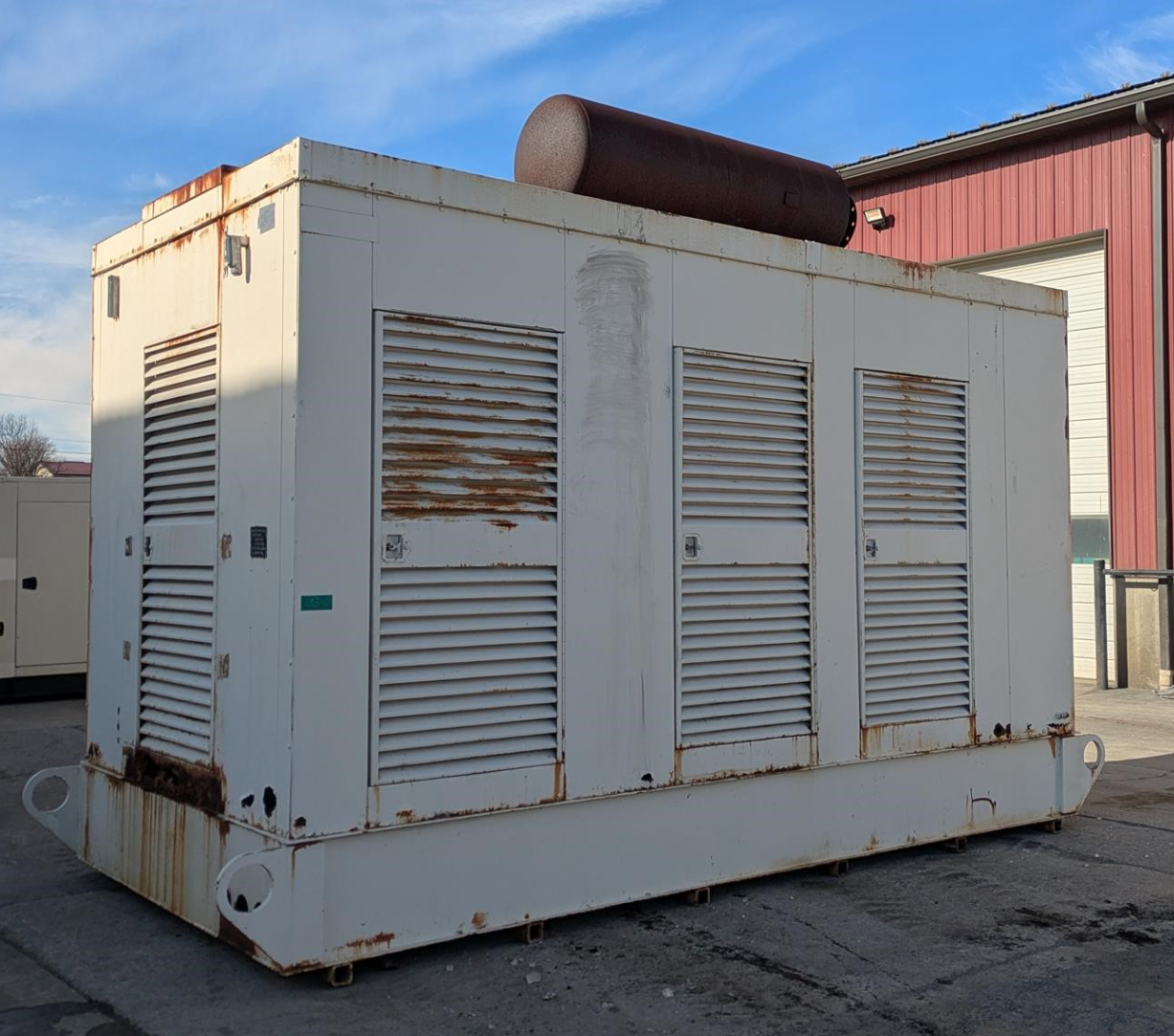 750KW Caterpiller Diesel 3508 Generator 3PH 277/480 743hrs 1998