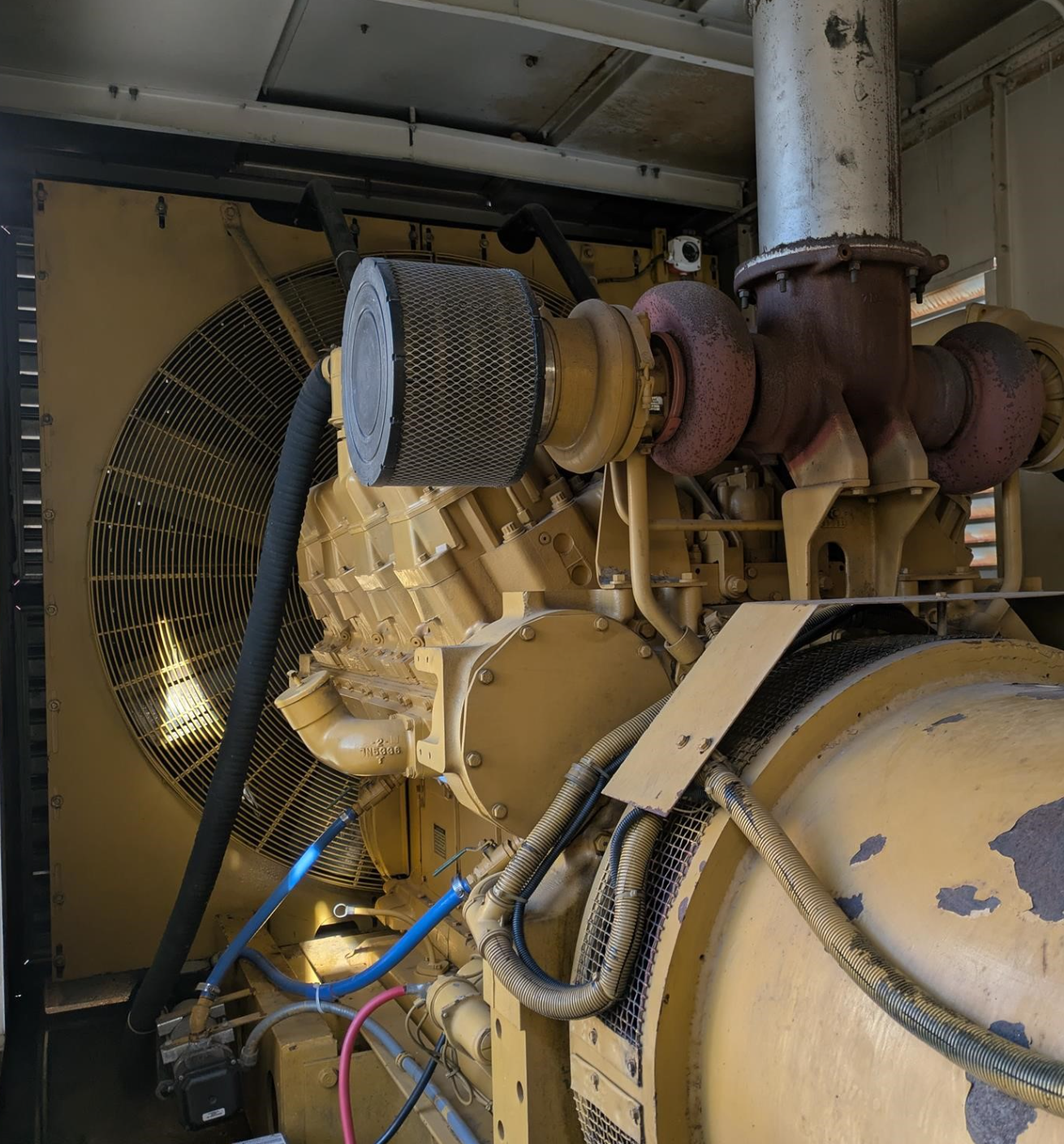 750KW Caterpiller Diesel 3508 Generator 3PH 277/480 743hrs 1998