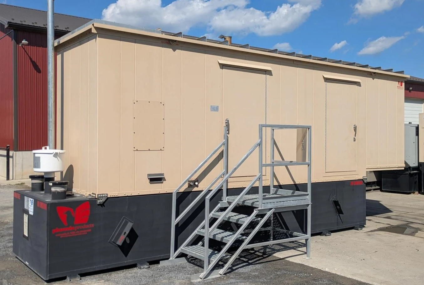 2018 Caterpillar D200-2 Diesel Generator 200kW 3-Phase / 150kW 1-Phase Cat C7.1 Engine 122hrs Quiet Enclosure 1640 Gal Tank