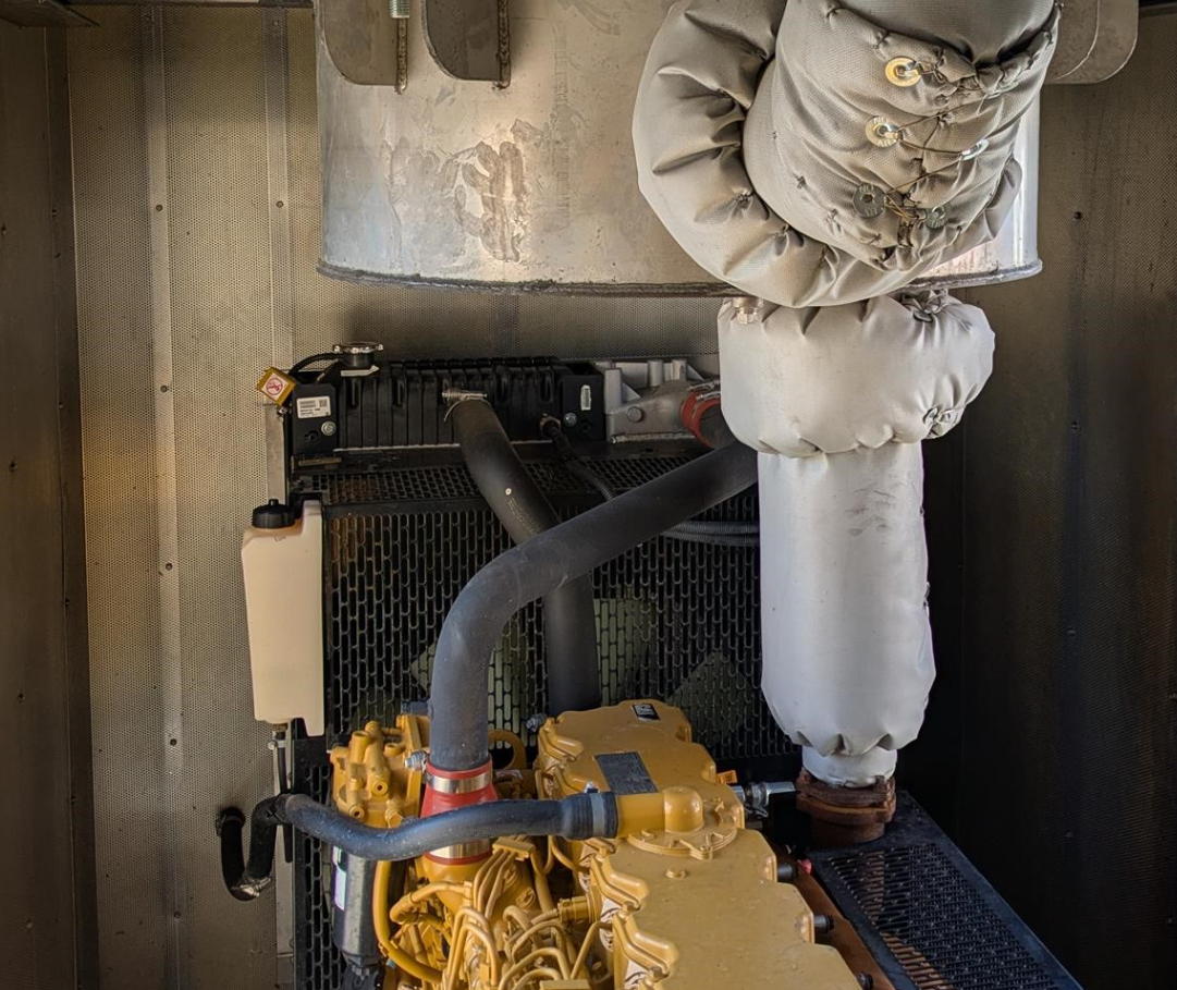 2018 Caterpillar D200-2 Diesel Generator 200kW 3-Phase / 150kW 1-Phase Cat C7.1 Engine 122hrs Quiet Enclosure 1640 Gal Tank