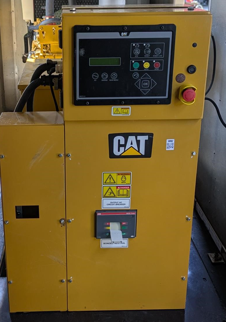 2018 Caterpillar D200-2 Diesel Generator 200kW 3-Phase / 150kW 1-Phase Cat C7.1 Engine 122hrs Quiet Enclosure 1640 Gal Tank