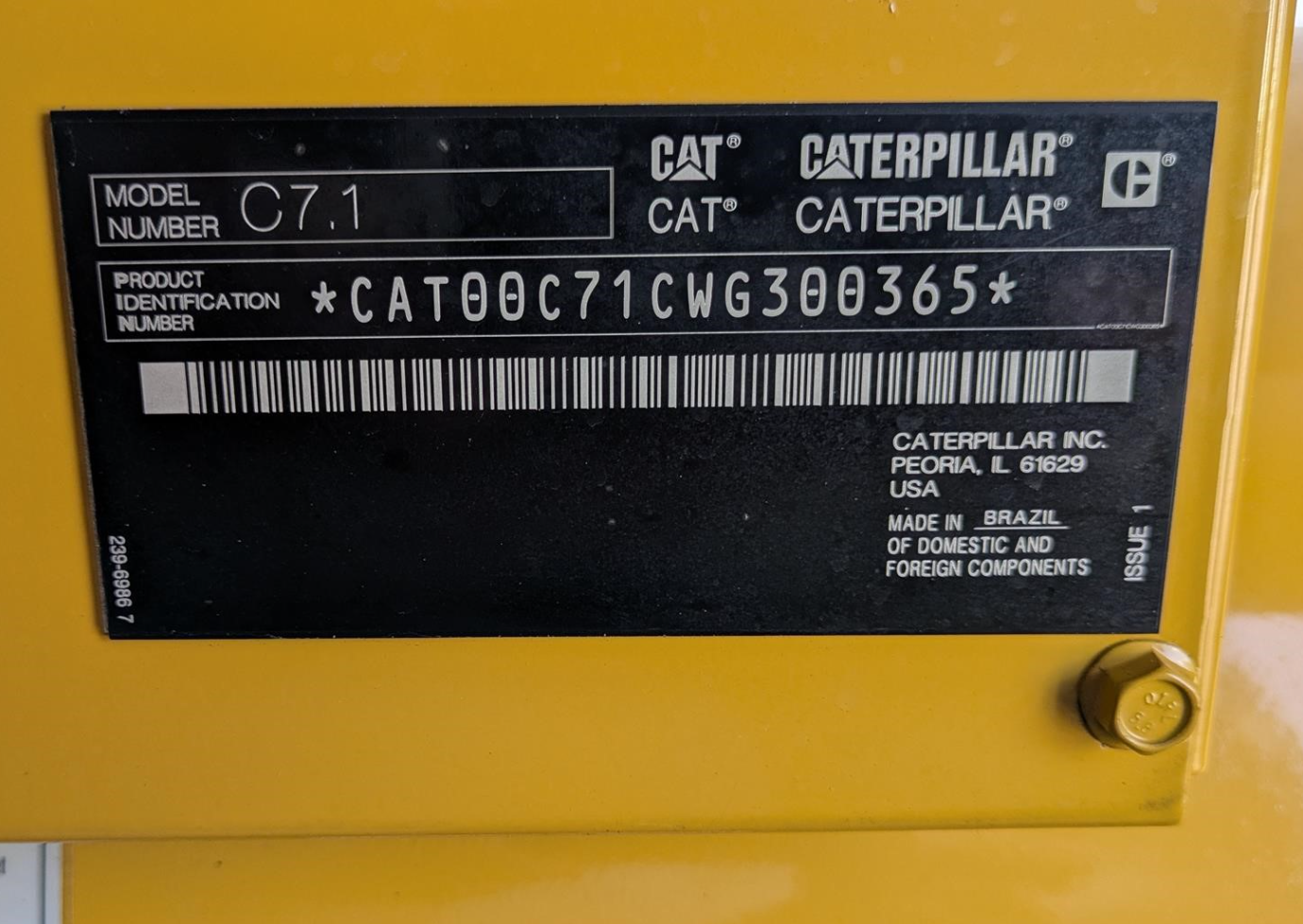 2018 Caterpillar D200-2 Diesel Generator 200kW 3-Phase / 150kW 1-Phase Cat C7.1 Engine 122hrs Quiet Enclosure 1640 Gal Tank