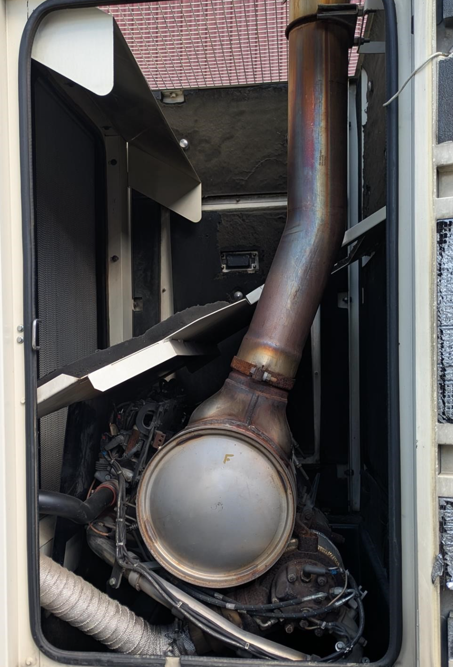 2014 Caterpillar XQ200 Mobile Diesel Generator 200kW CAT C7.1 0-Hour Rebuild Multi-Voltage Trailer Mounted EMCP 4.2