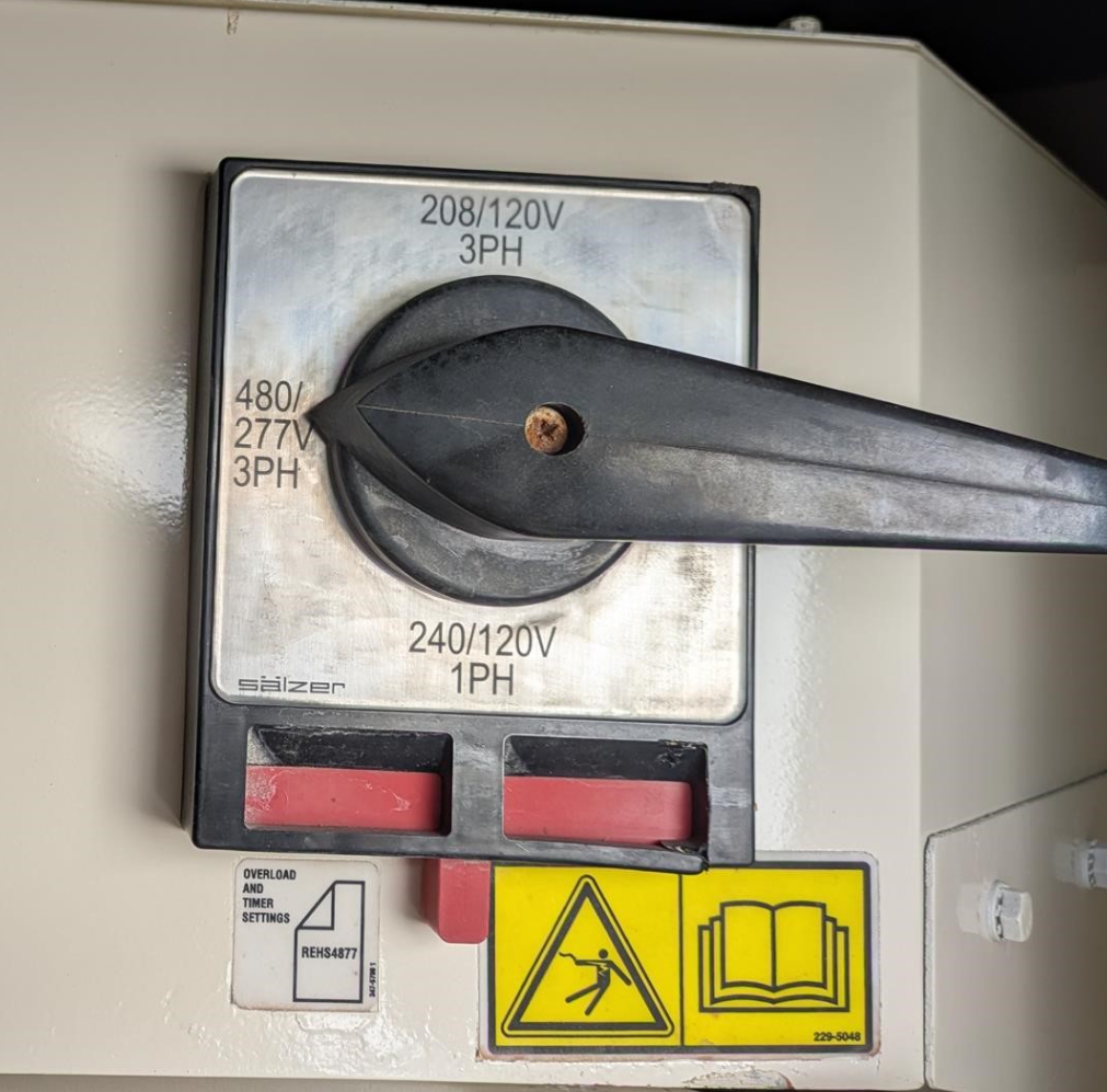 2014 Caterpillar XQ200 Mobile Diesel Generator 200kW CAT C7.1 0-Hour Rebuild Multi-Voltage Trailer Mounted EMCP 4.2