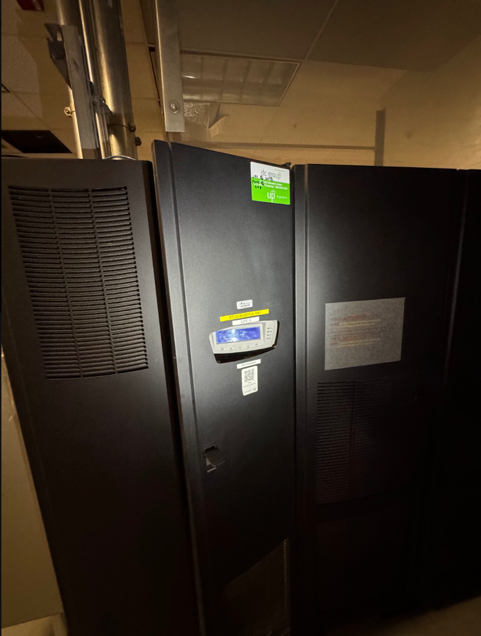 Eaton Powerware 9395 500kVA 455kW 480V 3-Phase Industrial UPS 9395-550 EE252BAA01