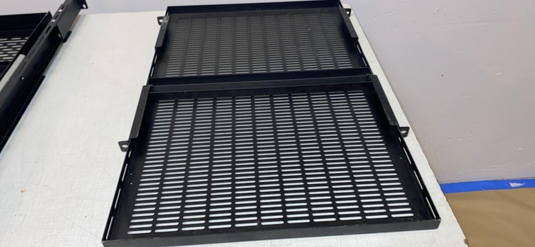 *Pickup Only* Server Rack Shelves(S6LLST7031)