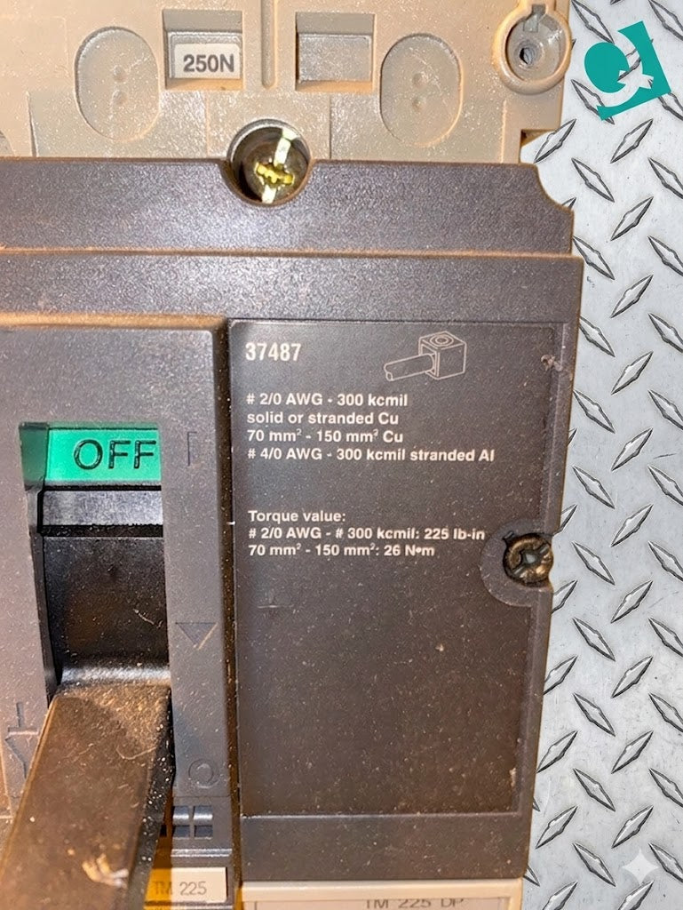 MERLIN GERIN, NSF250 N, 225A (S6LLST1303)(S6LLST1303)