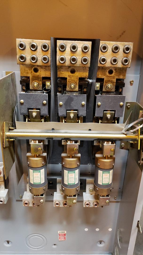600A 600 Amp GENERAL ELECTRIC Heavy Duty Safety Switch(S6LLST12176)