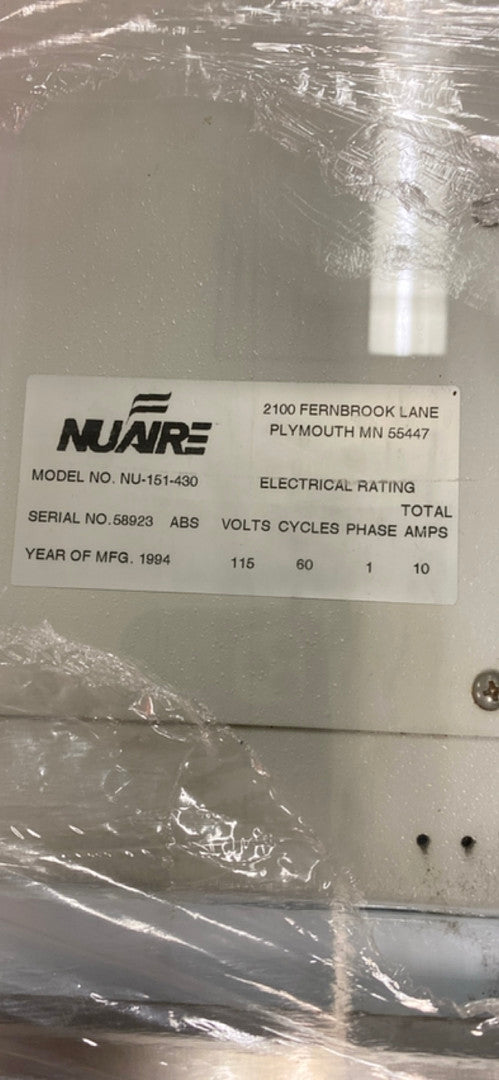 4' Nuaire Laminar Flow Fume Hood NU(S6LLST2325)