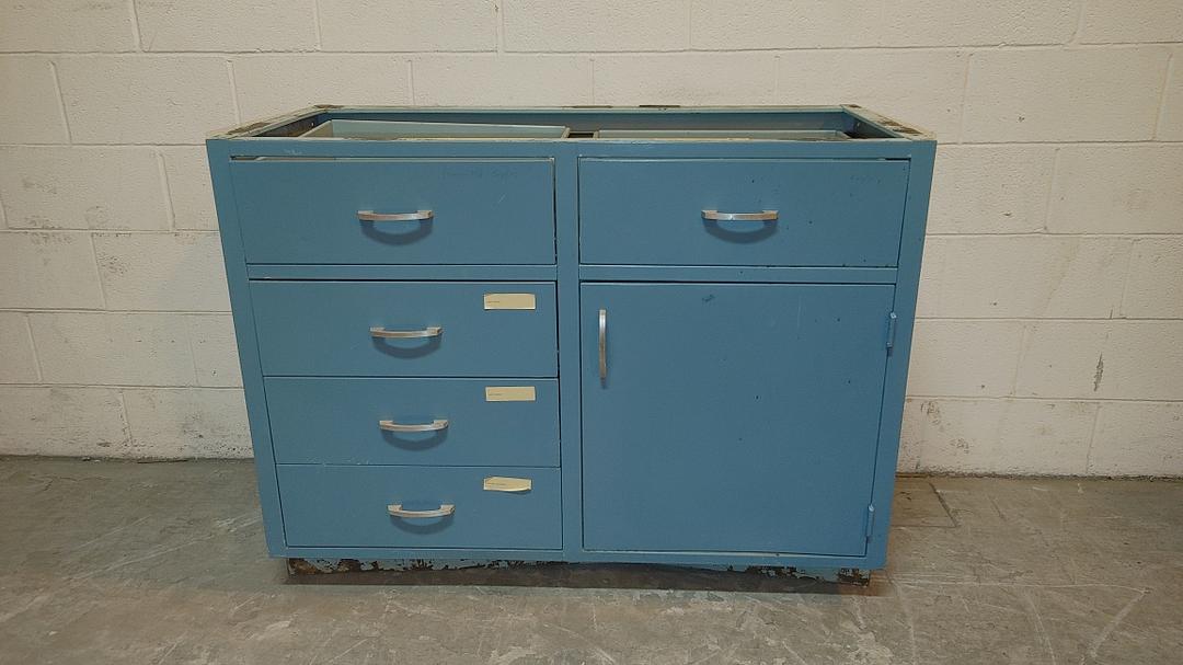 47" 5 Drawer 1 Door Duralab Casework S6LLST11788(S6LLST11788)