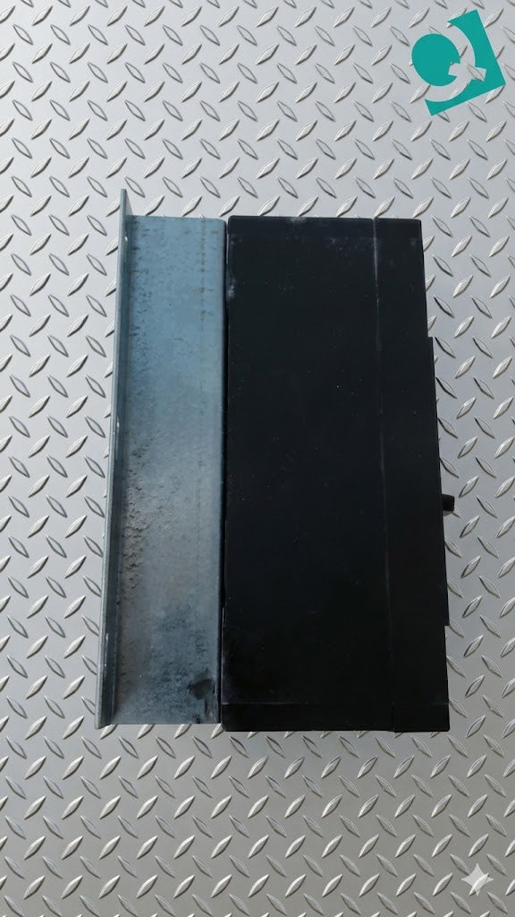 GE TQD32200 3-Pole Circuit Breaker 200A 240V 10kAIC Thermal Magnetic Bolt-On (SKU: 113119)