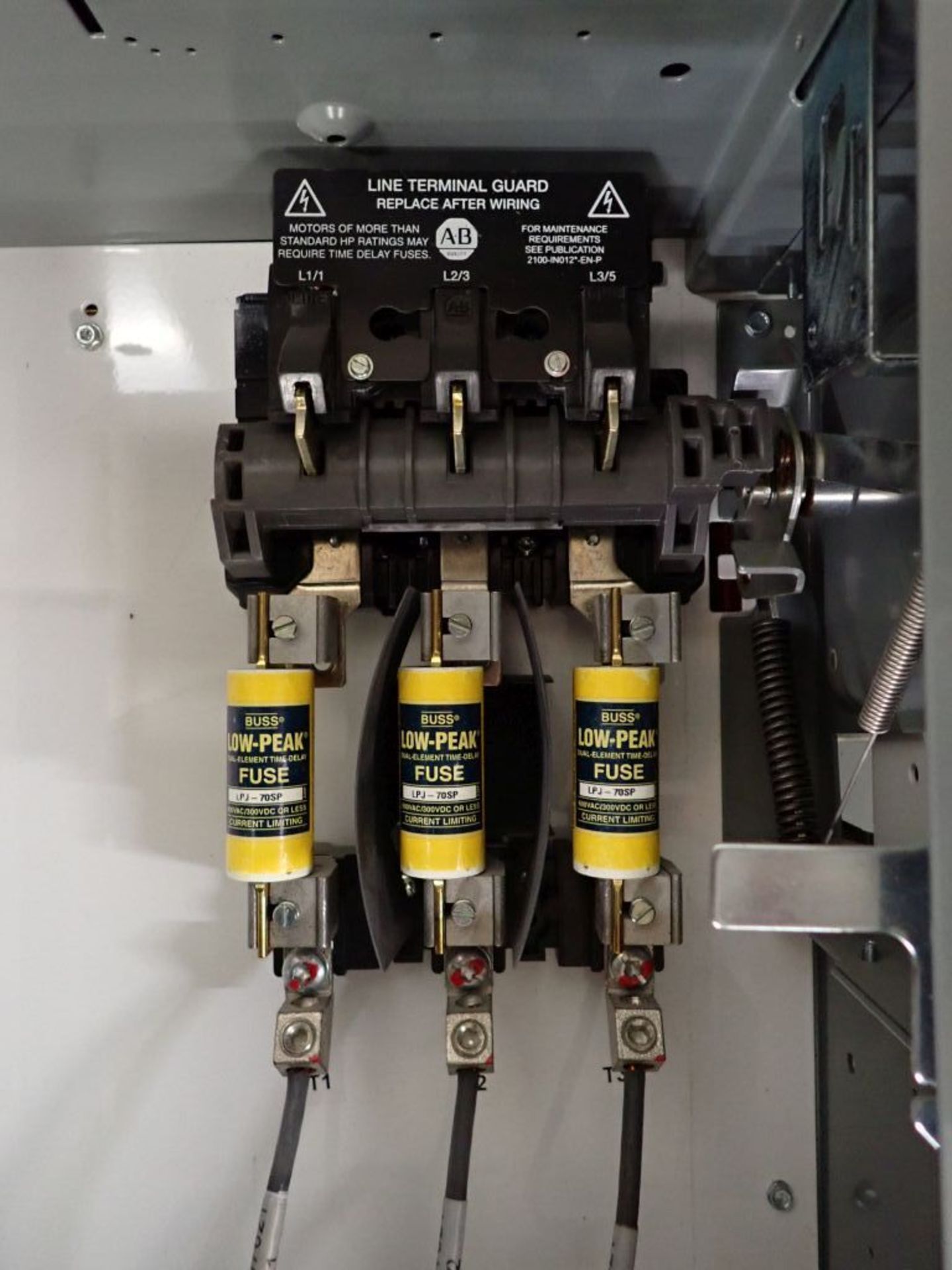 Allen-Bradley 1200A/300A MCC 1 Section w/ 3 Buckets