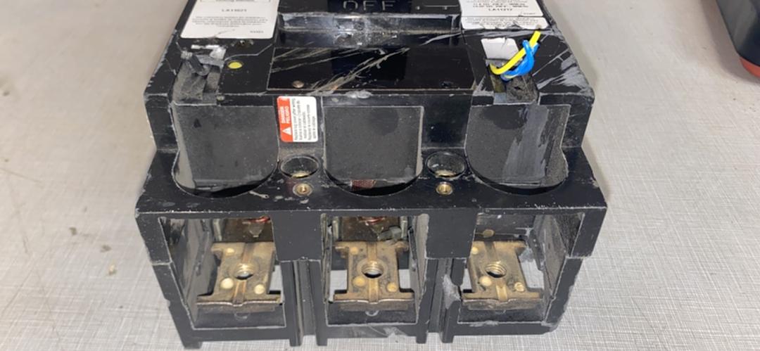 Square D 225A LAL34225MC1380 Circuit Breaker(S6LLST6769)