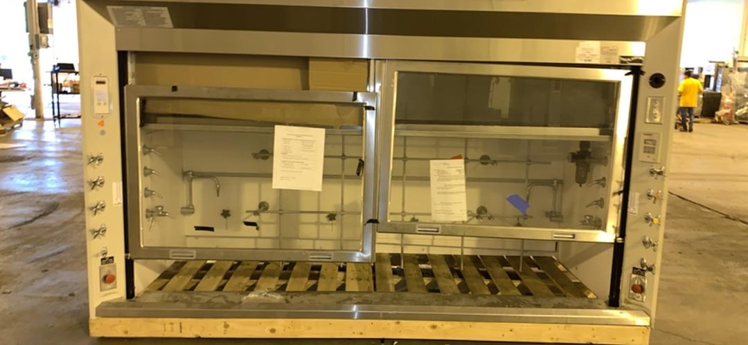 8' Jamestown Isolator II Ducted Chemical Fume hood S6LLST6548