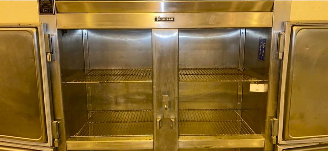 Traulsen & Co Refrigerator Model RHT 2-26 WUT Tested!(S6LLST3440)
