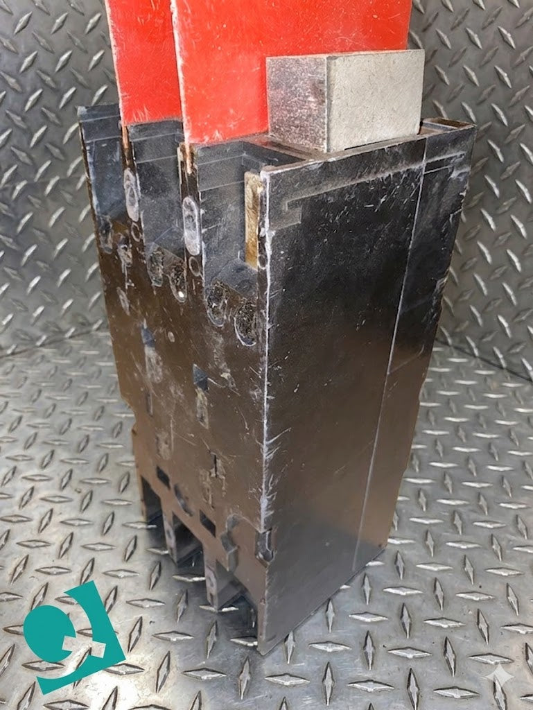 175A GOULD ITE FJ63B175 3 Pole Circuit Breaker(S6LLST1447)