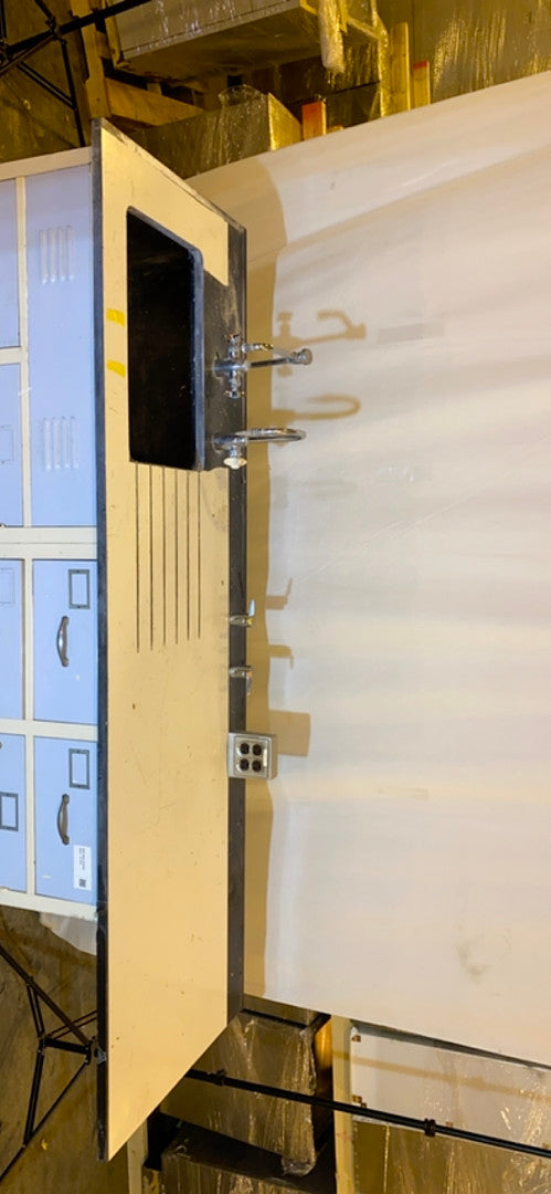 93x30x37" Lab Sink with Casework Faucets Outlets Gas(S6LLST2673)