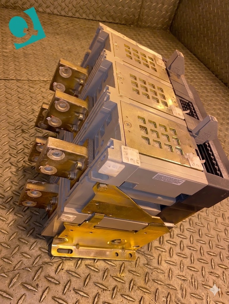Merlin Gerin, Masterpact NW12H, 1200A Circuit Breaker (S6LLST1545)