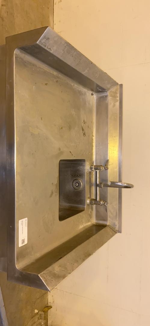 36" Stainless Steel Sink with Casework(S6LLST3429)