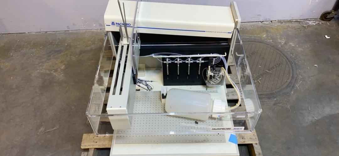 Packard MultiProbe 104 Robotic Liquid Handling System CR104D0(S6LLST5505)