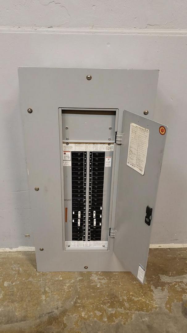 PRL1 225A Cutler Hammer Panelboard 208/120 Loaded 42 Pole(S6LLST9760)