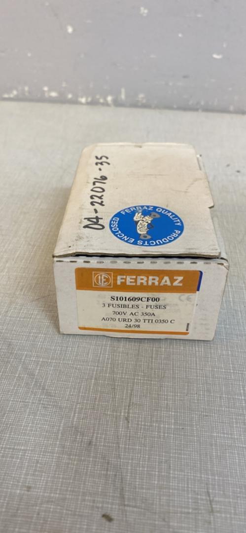 Lot of 6 Ferraz S101609CF00 Protistor Fuse 350A 700V(S6LLST6810)