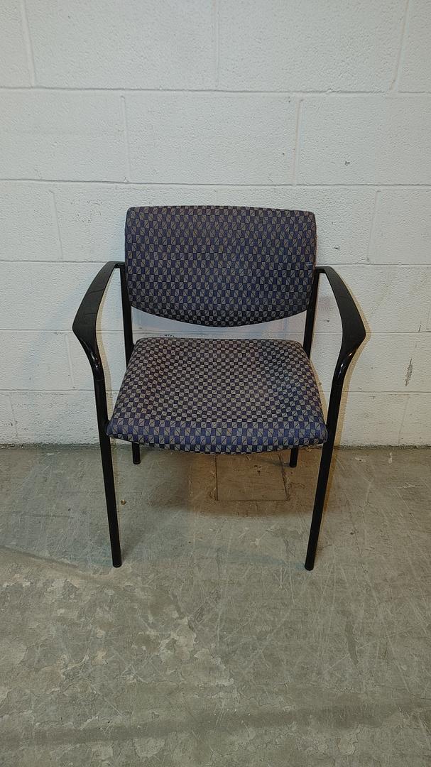 *Pickup Only* Steel Case Fabric Chair 475412M(S6LLST11603)