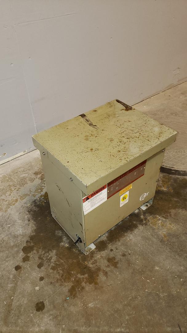 15KVA GE TRANSFORMER 480v x 120/208 Dry Type(S6LLST10629)