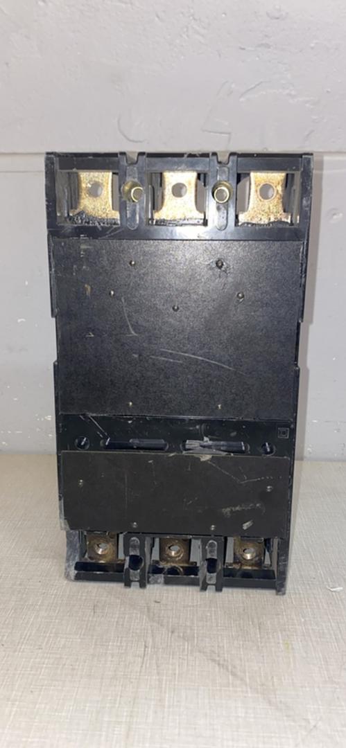 Square D 225A LAL34225MC1380 Circuit Breaker(S6LLST6769)