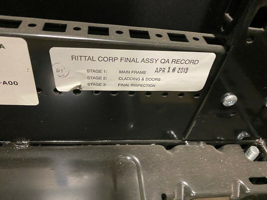 Dell 4820 Server Rack 19" Cabinet Enclosure 23"x46"x89" tall(S6LLST0178)