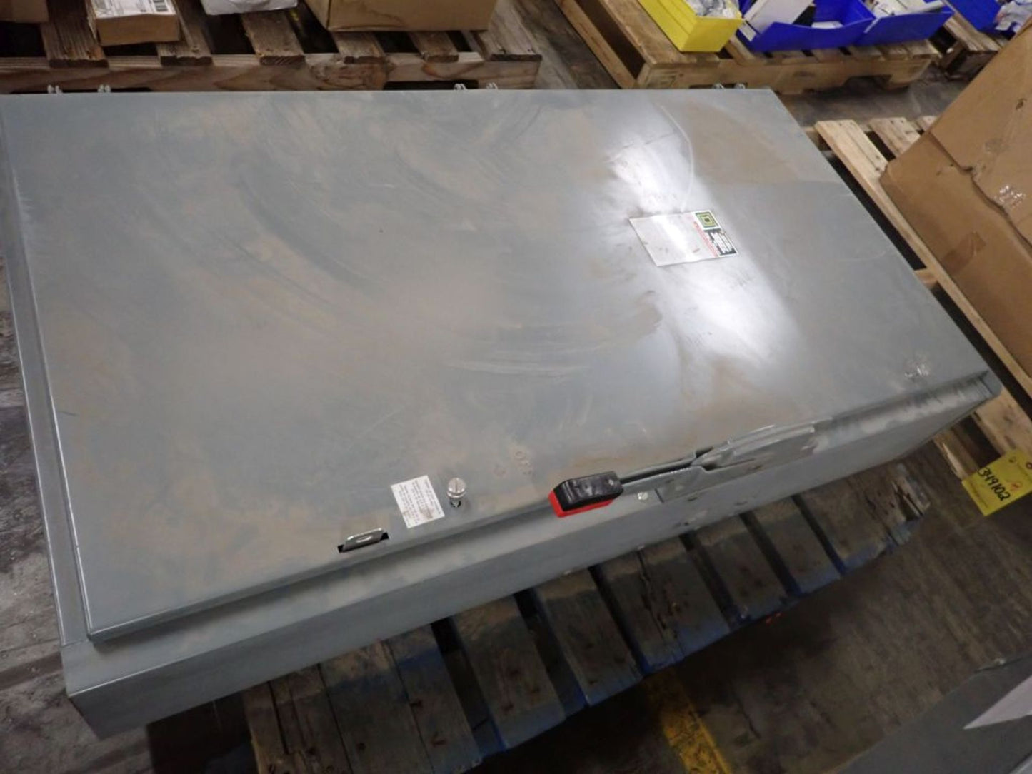 Square D 400A Heavy Duty Safety Switch Cat HV365R 600V, Type: 3R Enclosure