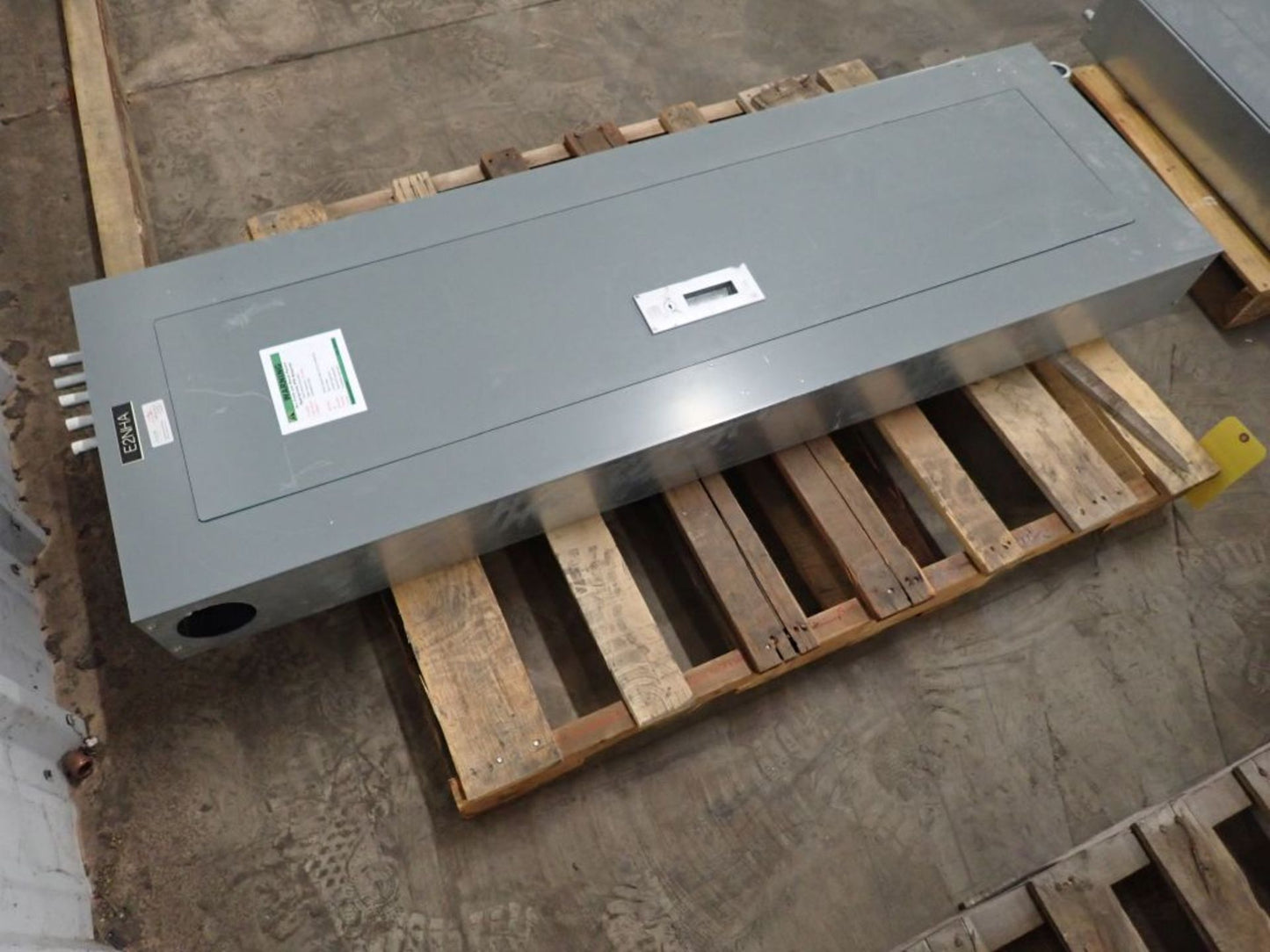 Square D 225A NEHB Panelboard NEHB-424-2SF3125 480Y/277V 3PH w/ Dual Mains