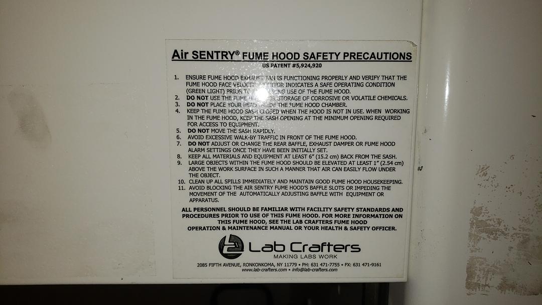 Lab Crafters Air Sentry VAV 4' Fume hood(S6LLST10394)