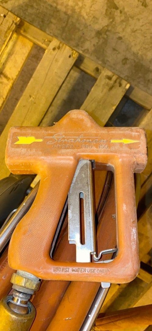 Hannay Reels with Water Hose Attached RXXN7-0020 Floor/Wall Mount(S6LLST3023)