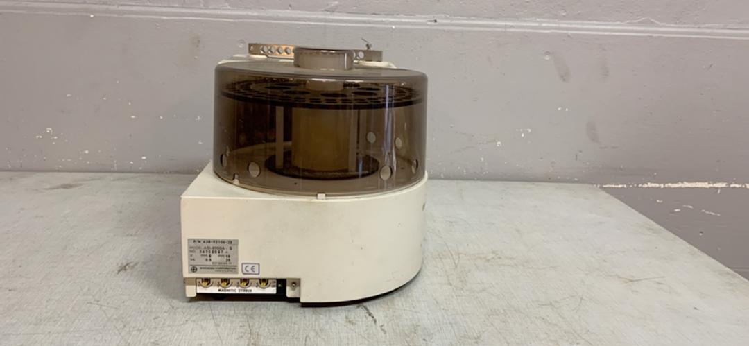 Shimadzu ASI-5000A AutoSampler in working condition prior to being moved to storage